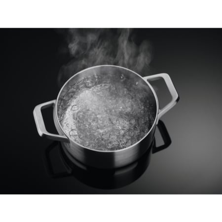 AEG IKE74440CB Zwart Ingebouwd 70 cm Inductiekookplaat zones 4 zone(s) - Afbeelding 4