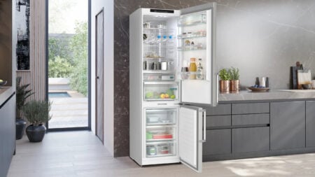 Siemens iQ500 KG39NAIAT koel-vriescombinatie Vrijstaand 363 l A Roestvrijstaal EWO125 - Afbeelding 5