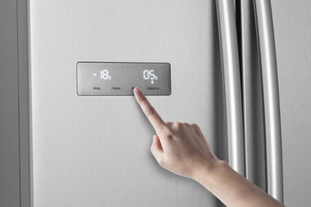 Hisense RS741N4WCE Amerikaanse koelkast Vrijstaand 578 l E Roestvrijstaal DHZ915 - Afbeelding 4
