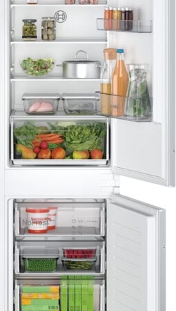 Bosch Serie 2 KIN86NSE0 koel-vriescombinatie Ingebouwd 260 l E